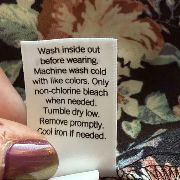 LC Lauren Conrad Button Front Shirt XXL Dark Floral Cottagecore Feminine Office - Picture 6 of 10